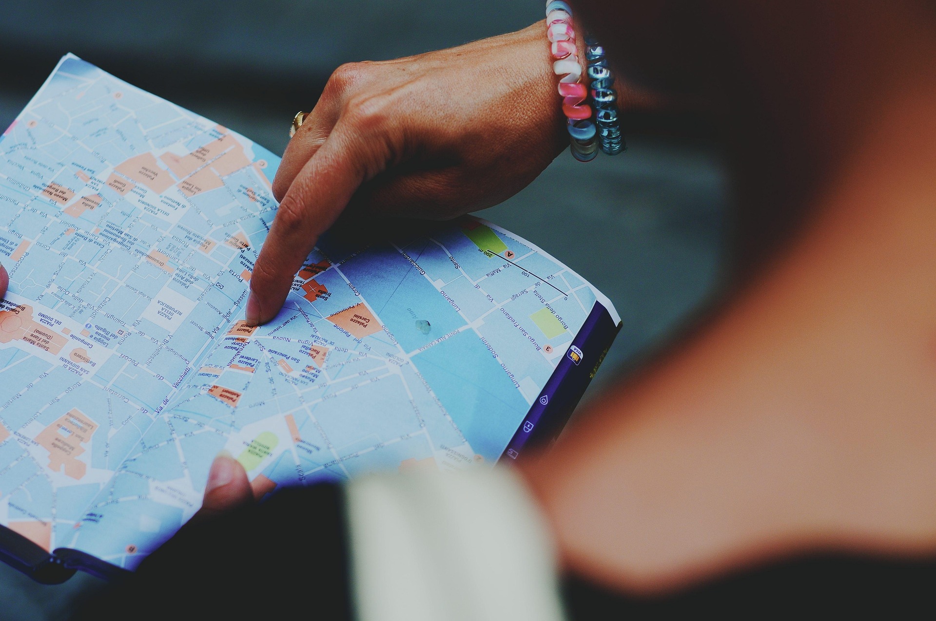 The Role of Local Guides in Responsible Tourism